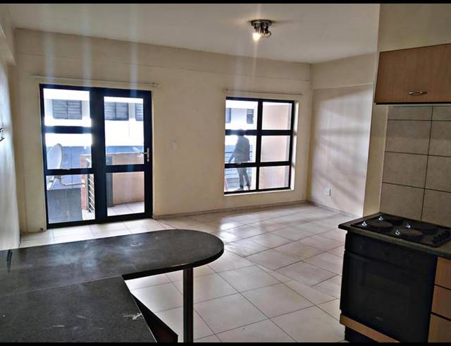 1 BEDROOM APARTMENT FOR SALE IN MILPARK